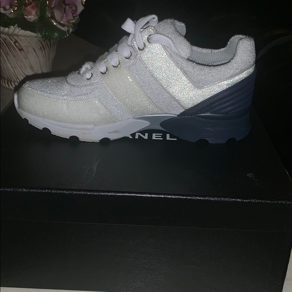 Chanel sneakers size 8.5 lightly worn - Picture 1 of 4